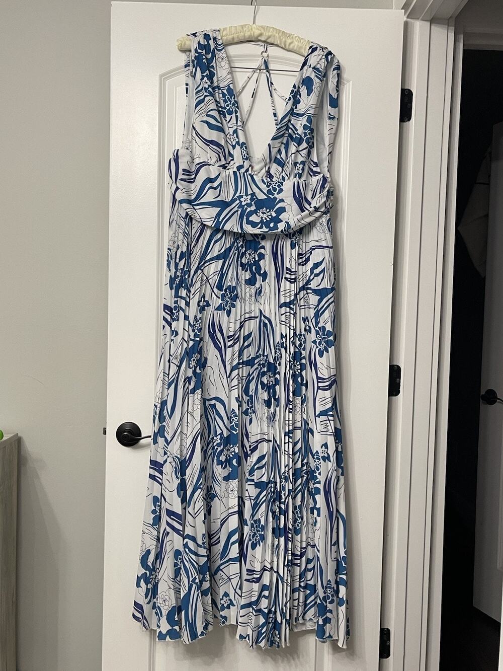 L'Atiste Blue White Floral Pleated Romper Dress Size 2X Coastal Boho Vacation